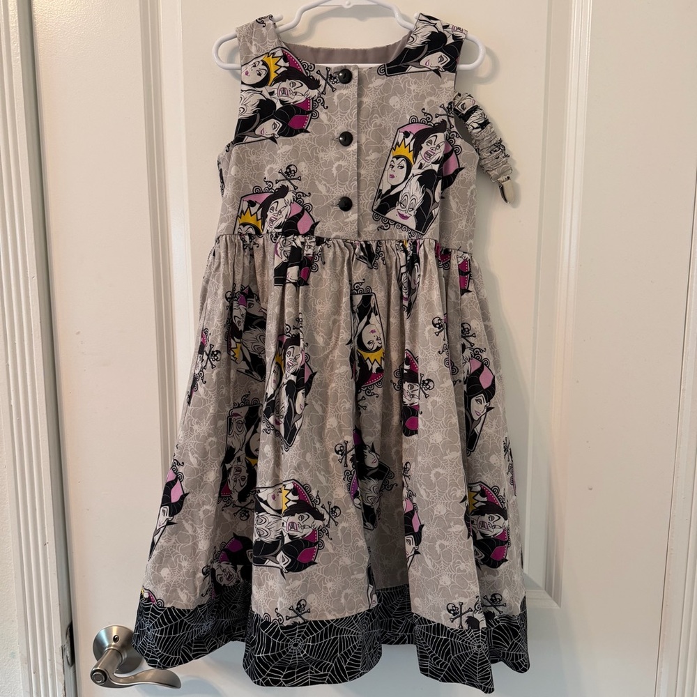 Girls' Sleeveless Dress with Disney Villain Print